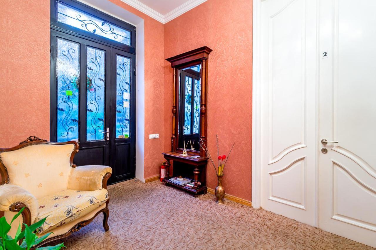 V Park Hotel Tbilisi Eksteriør bilde