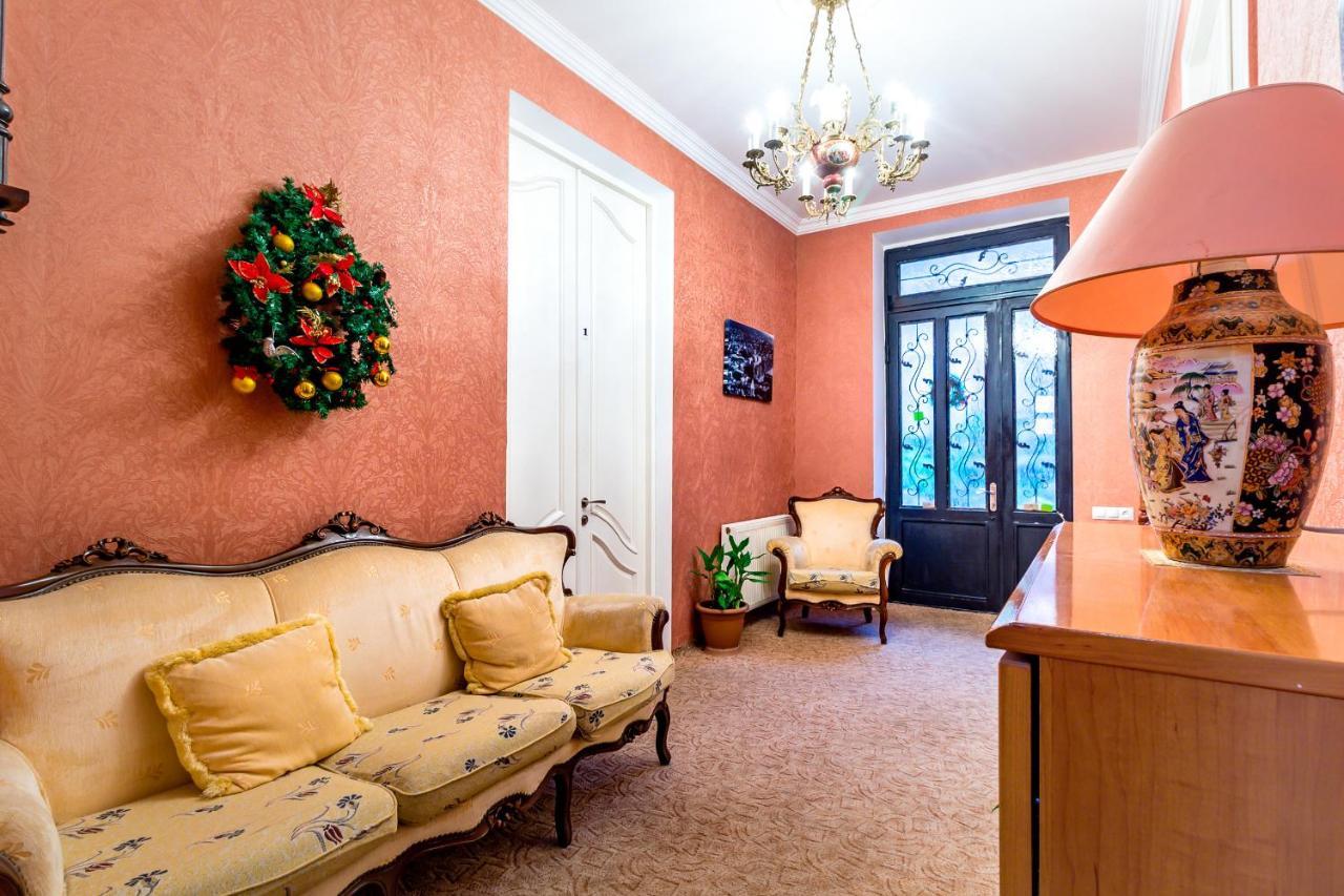 V Park Hotel Tbilisi Eksteriør bilde
