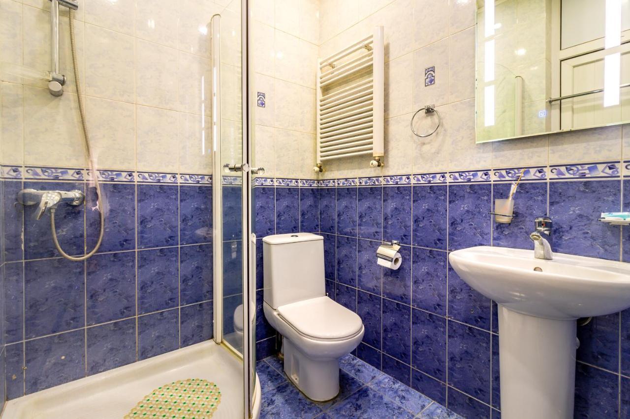 V Park Hotel Tbilisi Eksteriør bilde
